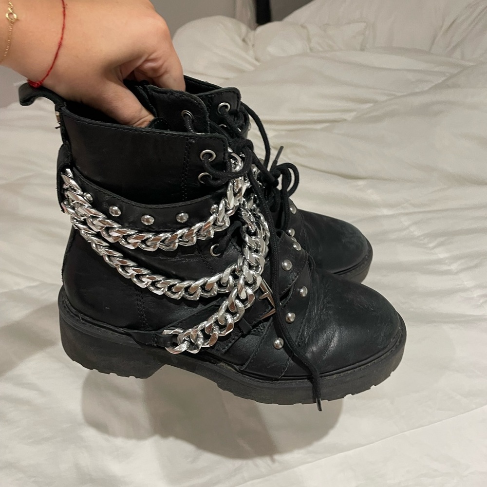 Steve Madden Chain Boots